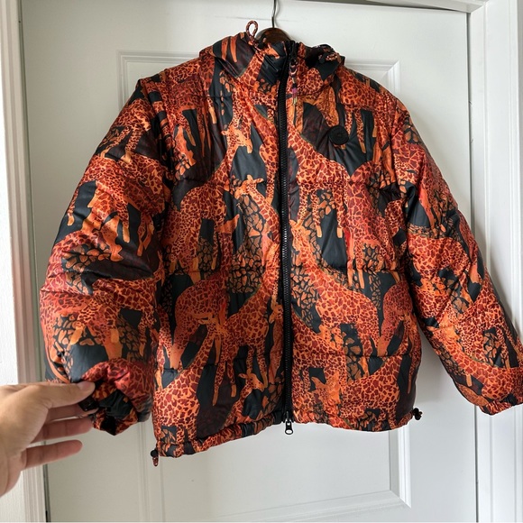 FARM Rio Multicolor Patterned Puffer Jacket - Picture 5 of 15